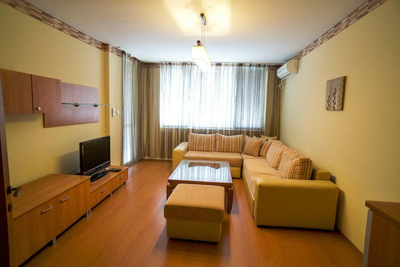 Apartment Geo Milev Plovdiv Exteriér fotografie